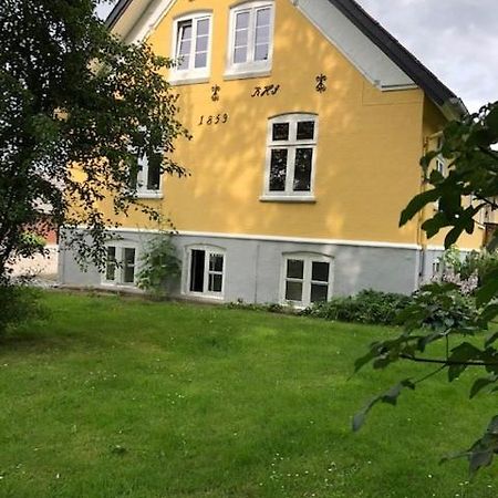 Alleso Gl. Sognefoged Gard Odense Exterior foto